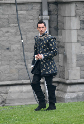 Jonathan Rhys-Meyers pic #637185